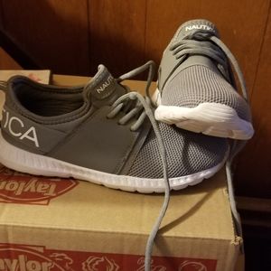 Nautica boy shoes